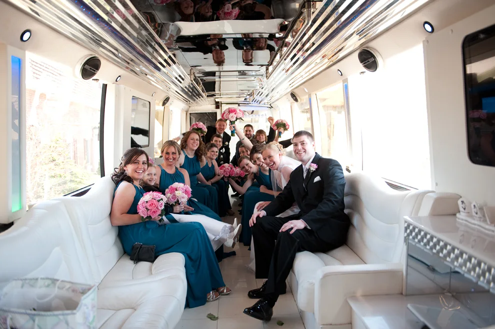M &amp;amp; V Limousines