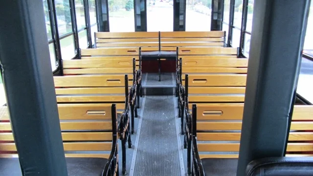M &amp;amp; V Limousines