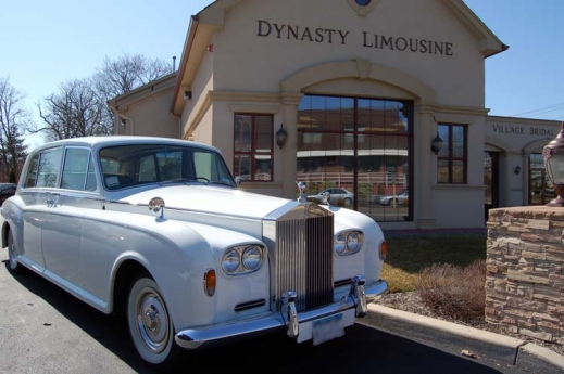 Dynasty Limousine