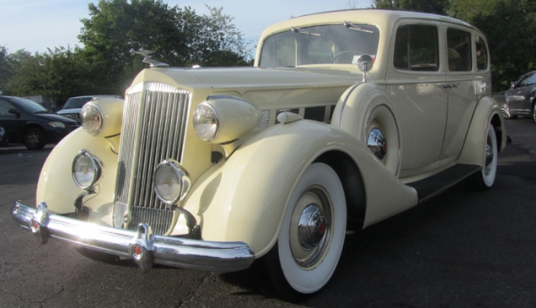 M & V Limousines