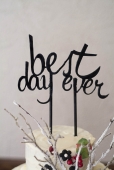 Top That: Top Trends In Wedding Cake Toppers