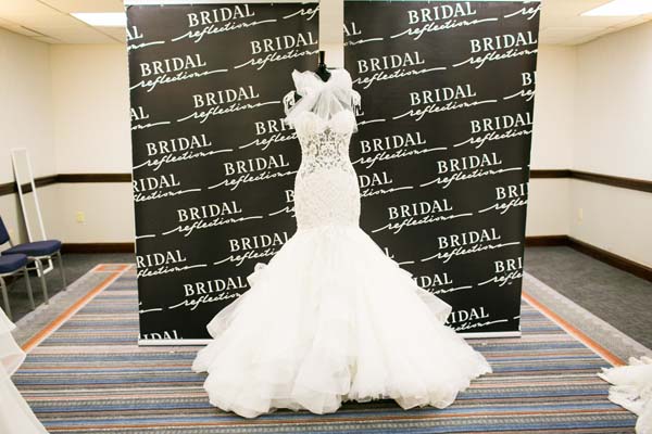 Euro-Inspired Bride: The Trend Of The Tantalizing Bride